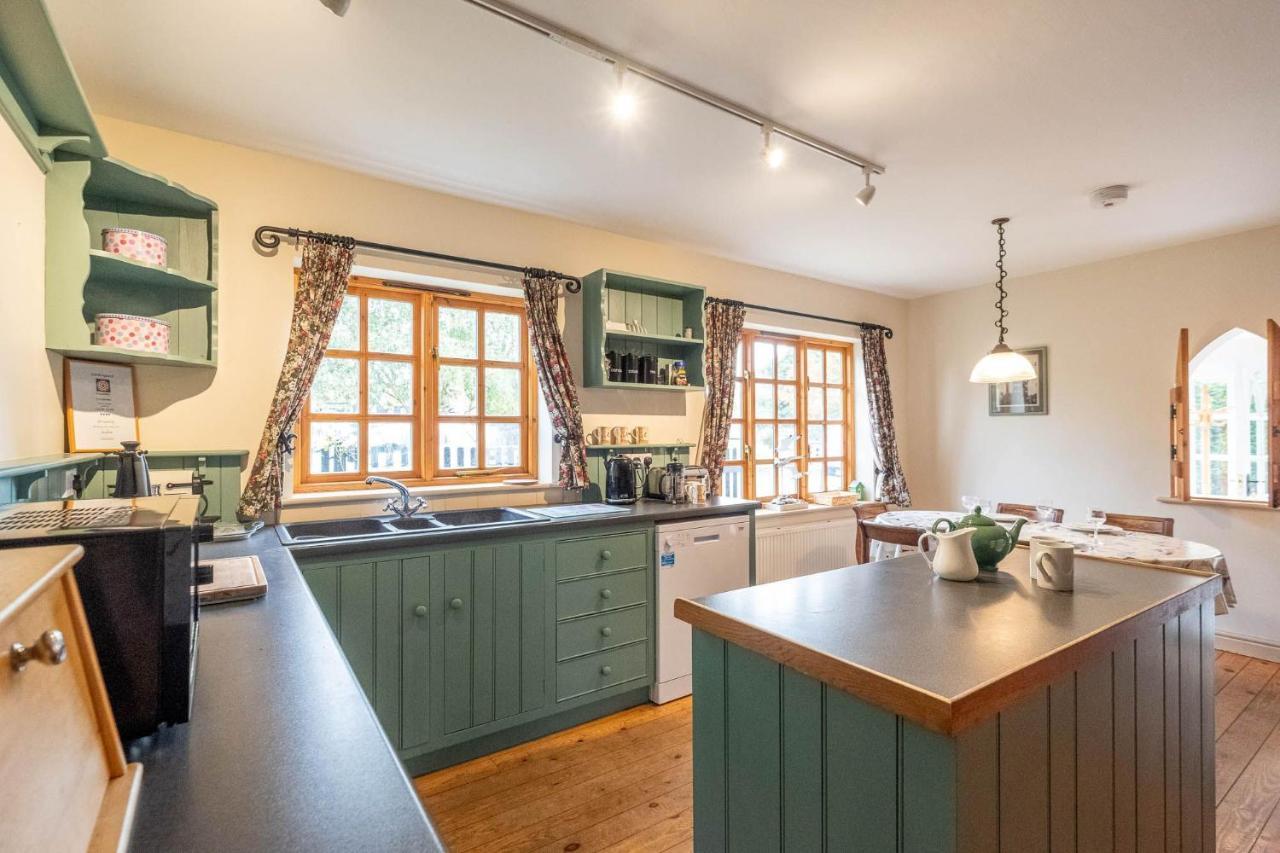 Micawbers - Aldeburgh Coastal Cottages ソープネス エクステリア 写真
